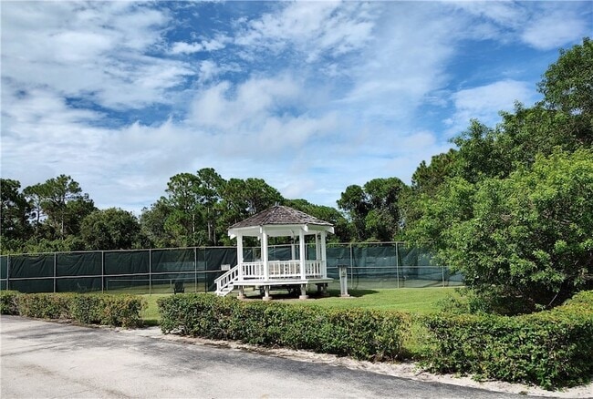 Building Photo - 106 Prestwick Cir