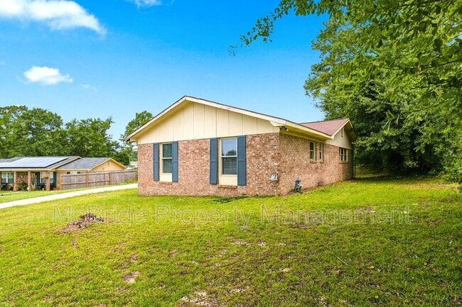 Building Photo - 2941 Rollingwood Dr