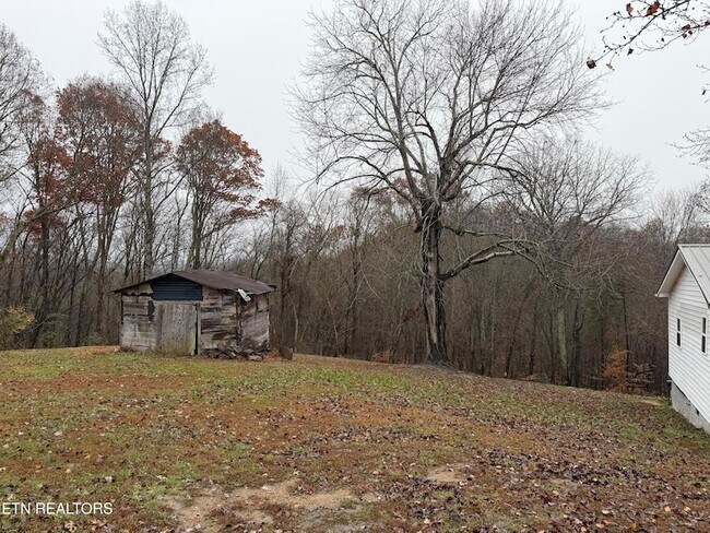 Building Photo - 152 Country Way Dr