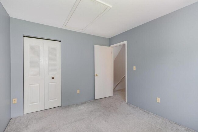 Building Photo - 1133 Nanroc Dr