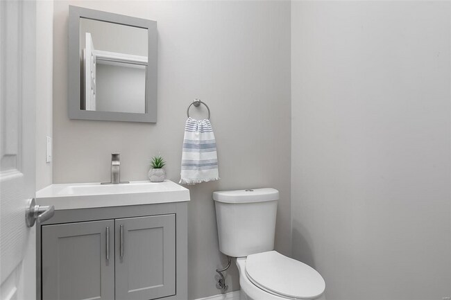 Building Photo - Modern Tower Grove South Home | Built in 2019 | 3 Bed • 2.5 Bath