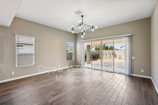 Building Photo - 44478 W Palo Abeto Dr