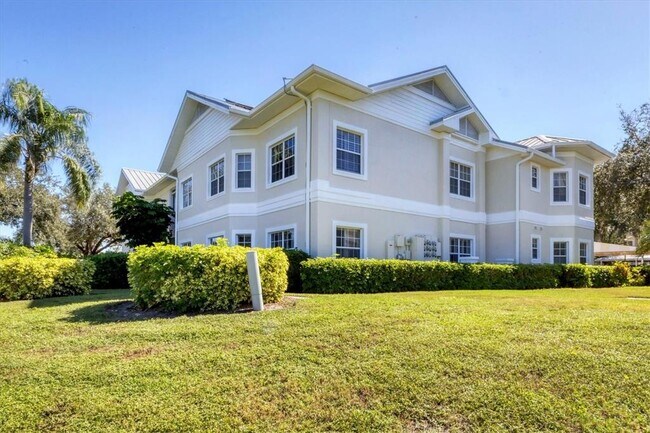 Building Photo - 3605 54th Dr W