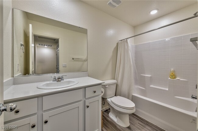 Building Photo - 10913 Heatherford Ave