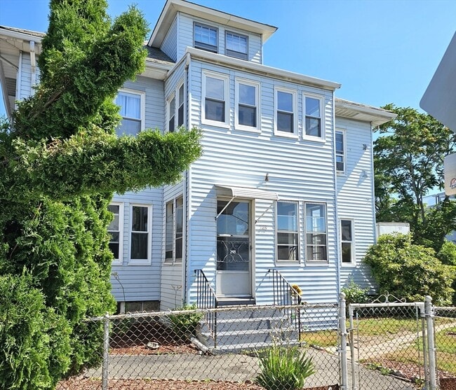 Building Photo - 248 N Beacon St