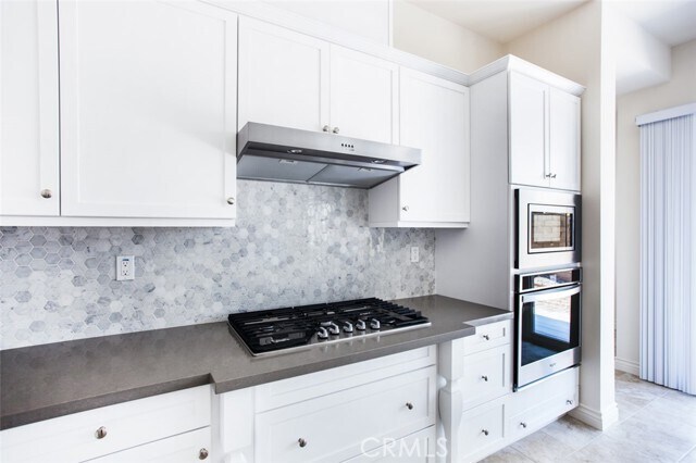 Building Photo - 198 Frame