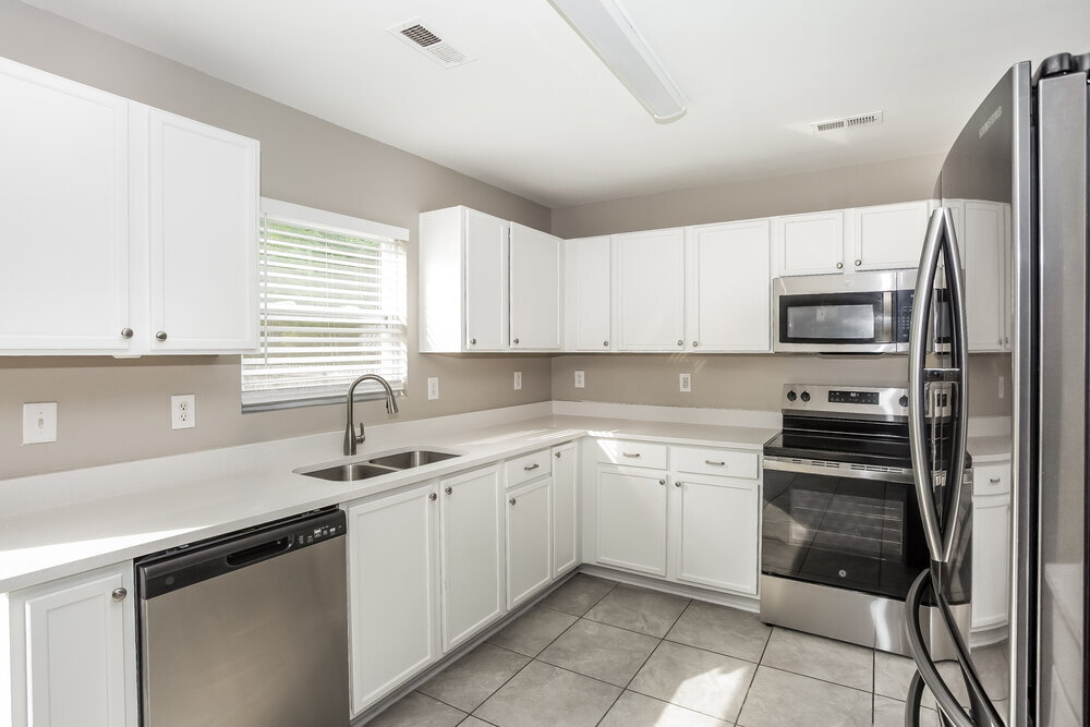 Building Photo - 4024 Larkhaven Village Dr