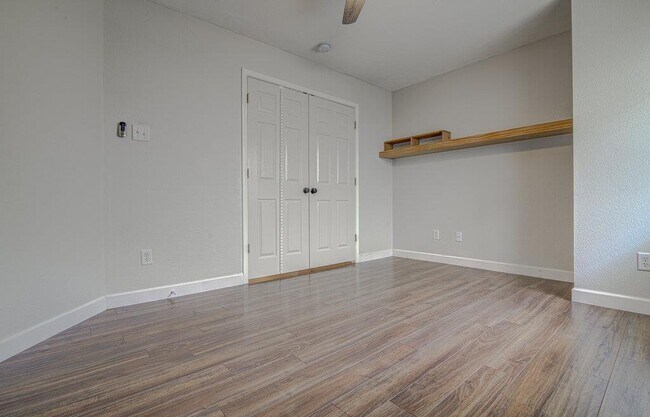 Building Photo - 3408 Campanella Dr