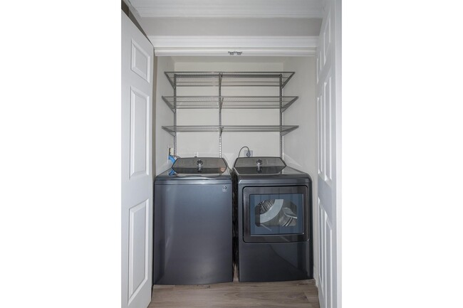 Building Photo - 117 Cassa Loop