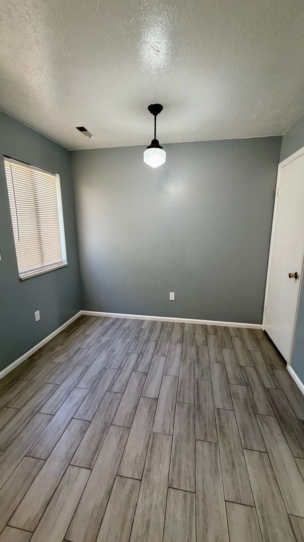 Building Photo - Updated 2 Bed / 1 Bath Home Near Ogden Canyon + $600 Move-In Credit