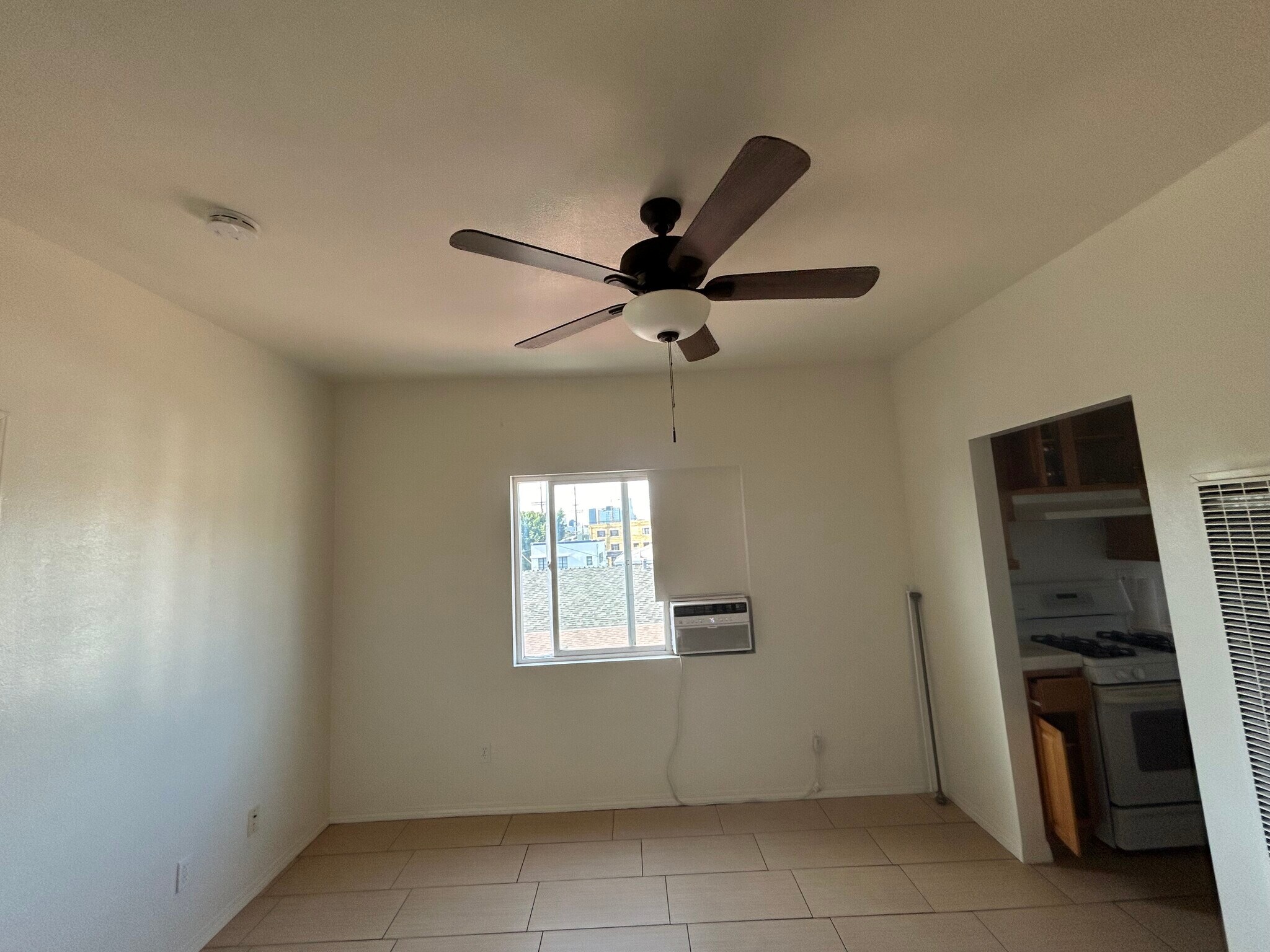 Two ceiling fans and two air conditioners to stay cool all year long - 2237 Whittier Blvd