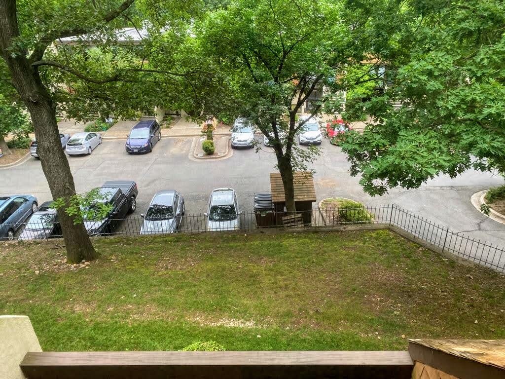 Building Photo - 2226 S Quincy St