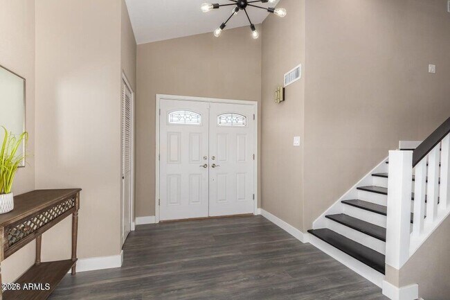 Building Photo - 1628 E Hermosa Dr
