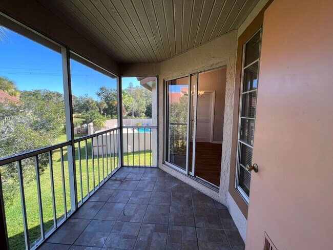Building Photo - 4803 Normandy Pl