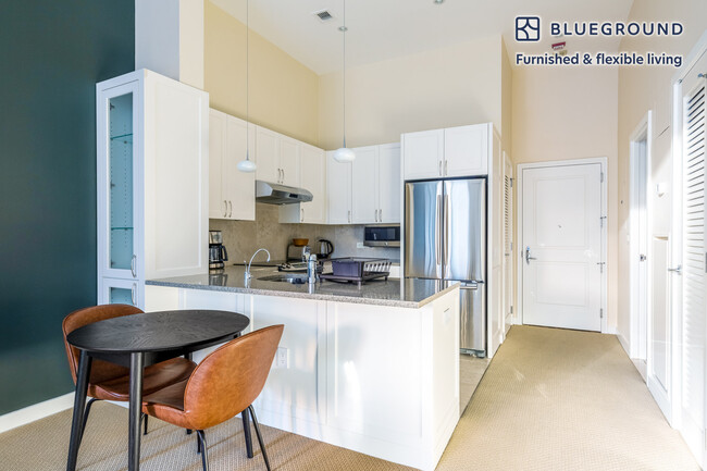 Building Photo - 425 8th St NW