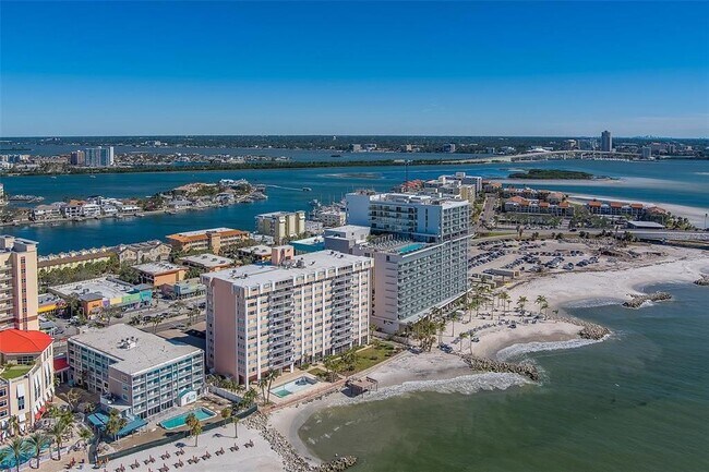 Building Photo - 675 S Gulfview Blvd