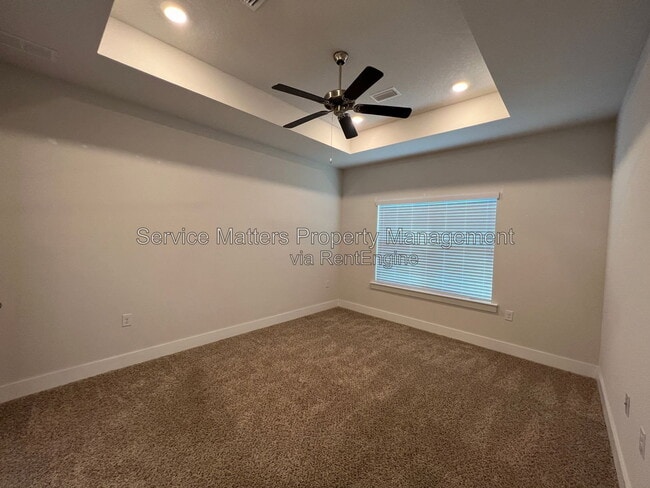 Building Photo - 5781 Danbury Blvd