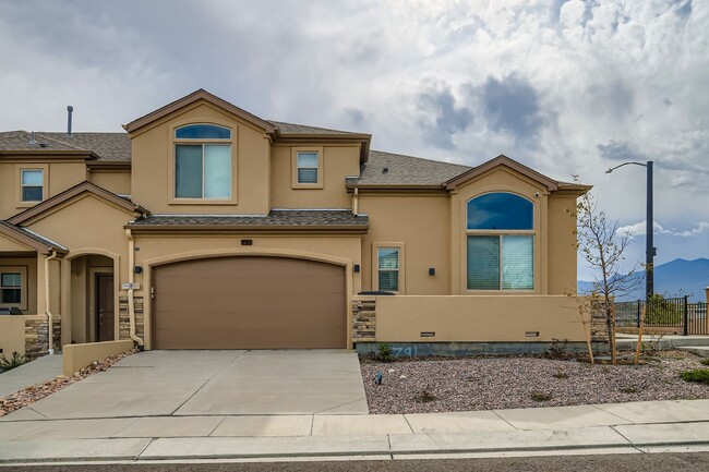 Primary Photo - 791 Little Bear Grove