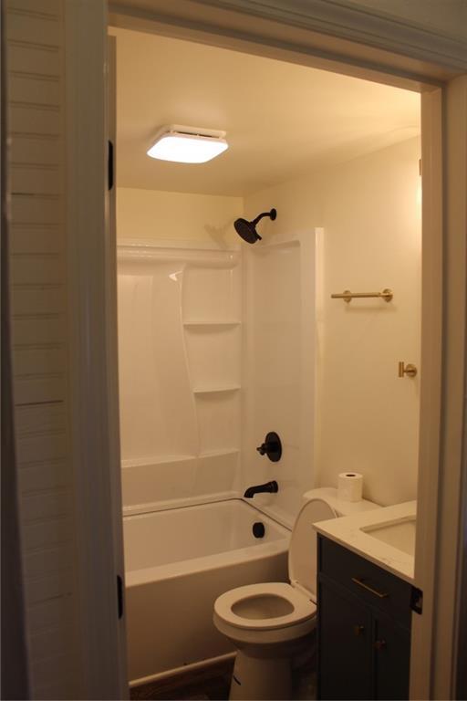 Building Photo - 11 Liberty St