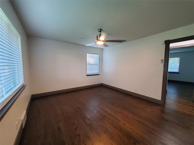 Building Photo - 1227 Elmwood Dr