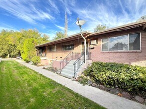 Building Photo - 68 N Yale St