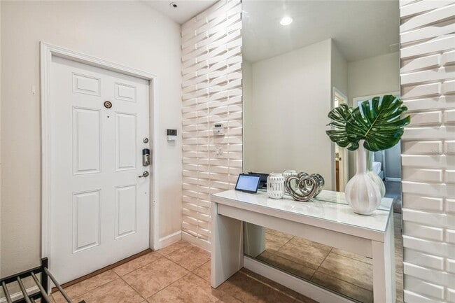 Building Photo - 8841 Candy Palm Rd