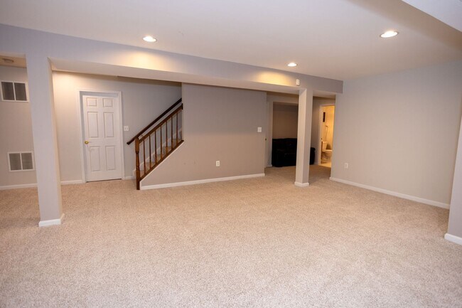 Building Photo - Coming Soon - Great find in Victory Lakes/...
