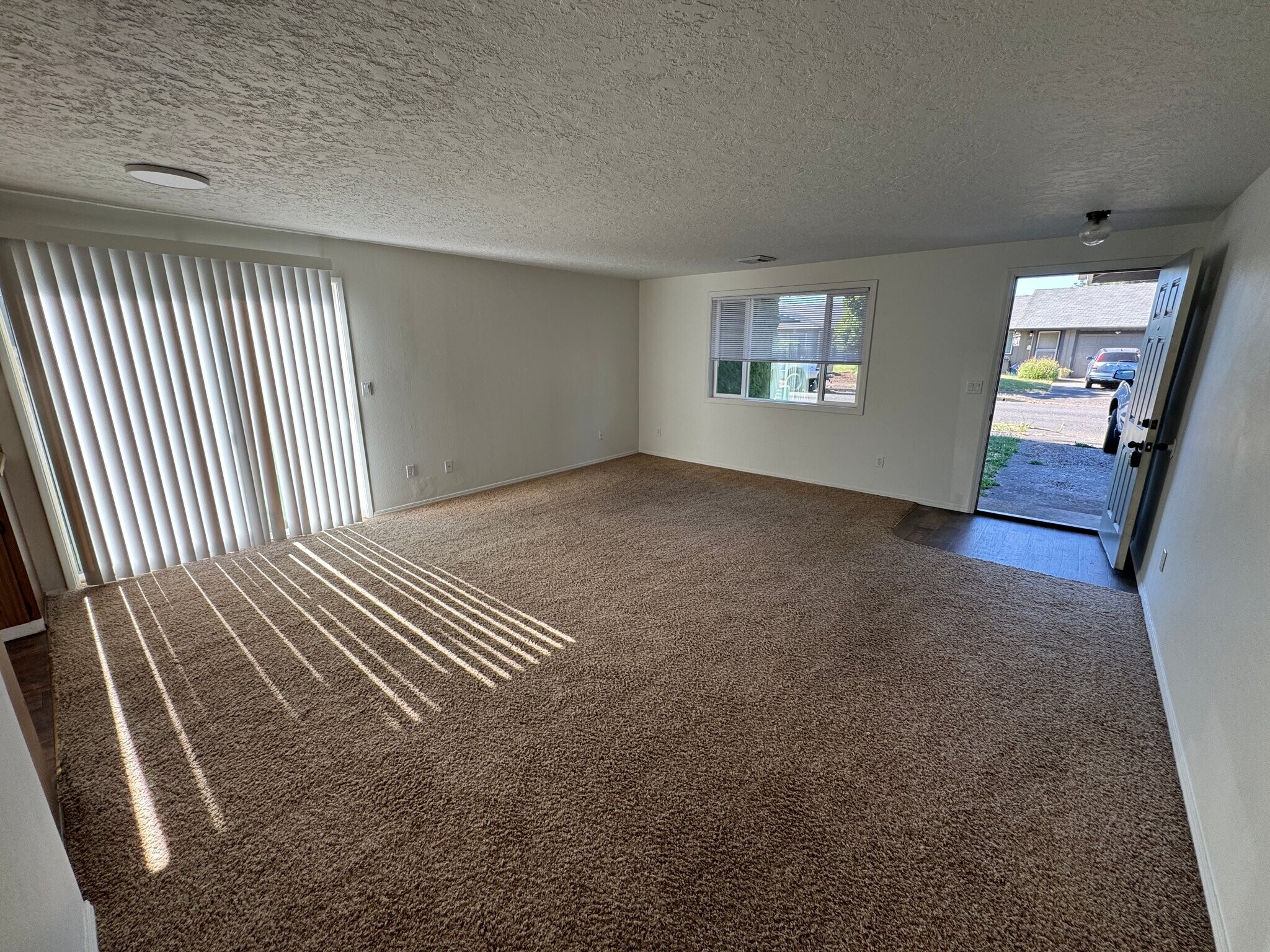 Building Photo - 1534-1536 Westhaven Pl