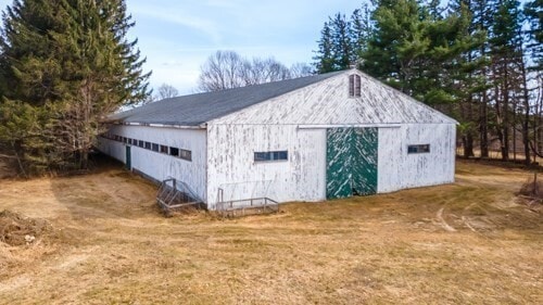 Building Photo - 1025 New Ipswich Rd