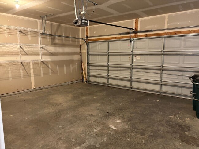 Building Photo - 3 bedroom 2.5 bath in Covington at Providence