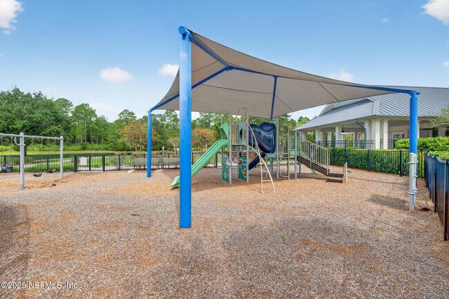 Building Photo - 7159 Pine River Ct