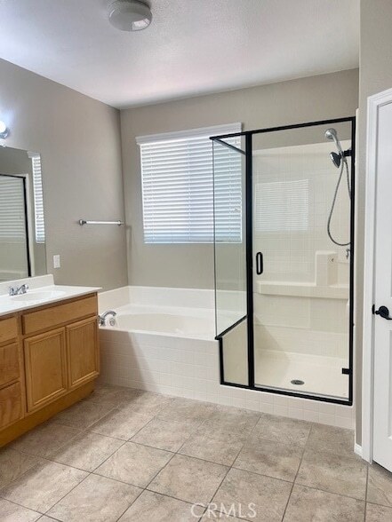 Building Photo - 8945 Honeysuckle Ave