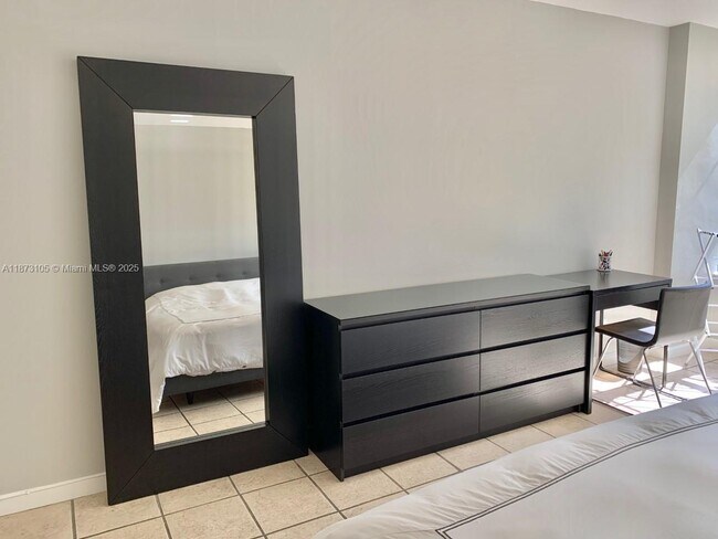 Building Photo - 500 Three Islands Boulevard