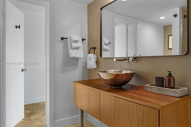 Building Photo - 5781 Biscayne Blvd