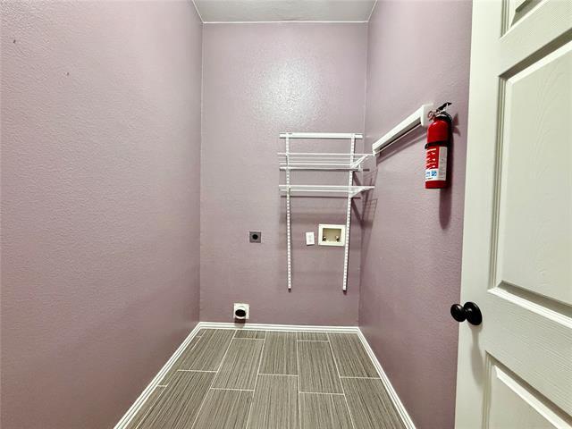 Building Photo - 1632 Castle Pines Dr