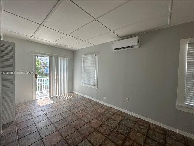 Building Photo - 4249 Bougainvilla Dr