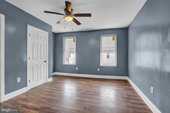 Building Photo - 426 N Belnord Ave