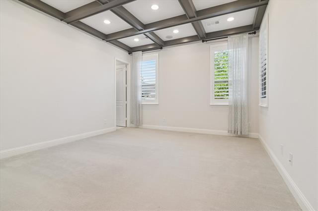 Building Photo - 5900 The Esplanade