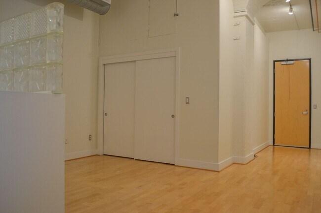 Building Photo - North Park Lofts - Historic Pearl District Warehouse Studio w/parking/most utilities/rooftop patio