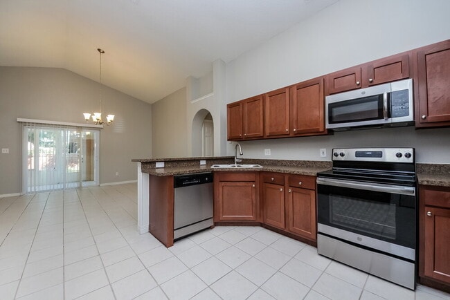 Building Photo - 2631 Alamosa Pl