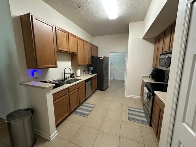 Building Photo - 3 bedroom in Jacksonville FL 32224