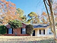 Building Photo - 36 St Albans Rd