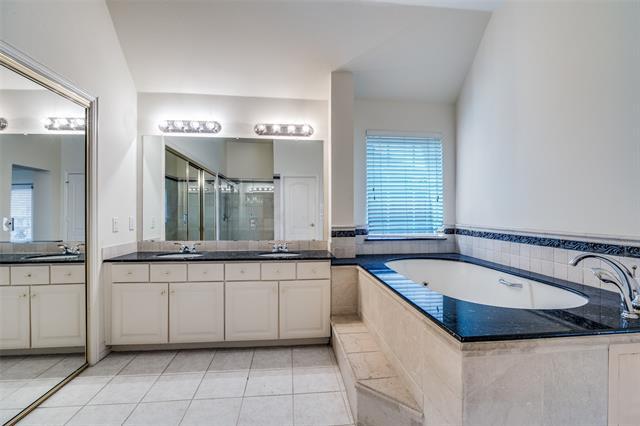 Building Photo - 6613 Lynch Ln