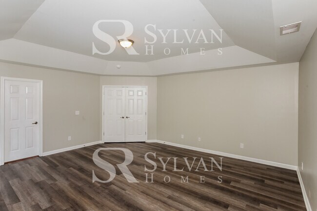 Building Photo - Living where You Love is Good for your Heart!