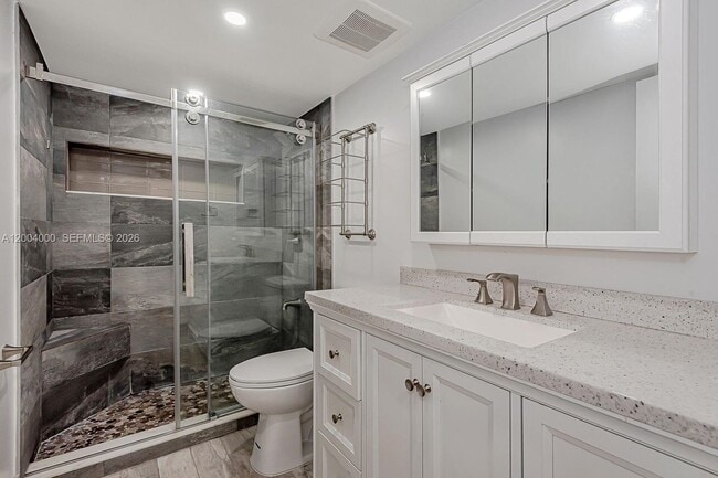 Building Photo - 740 NW 105th Pl