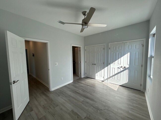 Building Photo - 2022 Trimble Rd