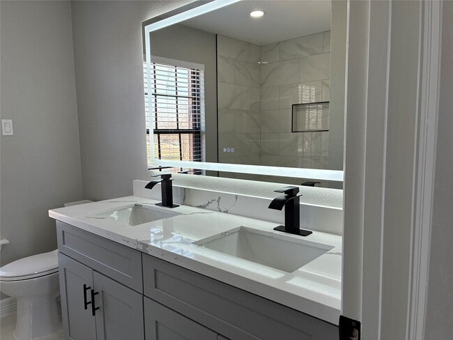 Building Photo - 1730 Pilgrim Journey Dr