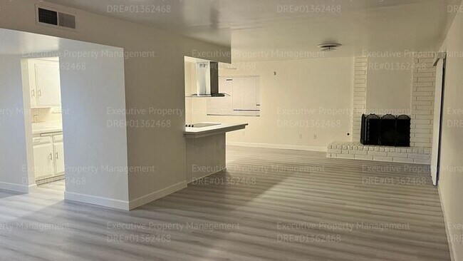 Building Photo - Remodeled 3 bedroom/ 2 bathroom home *MOVE IN SPECIAL OAC*