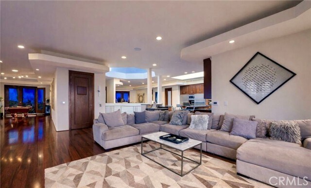 Building Photo - 8827 Evanview Dr