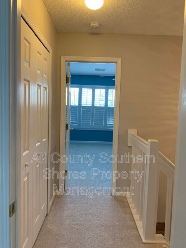 Building Photo - 970 Palisade Cir